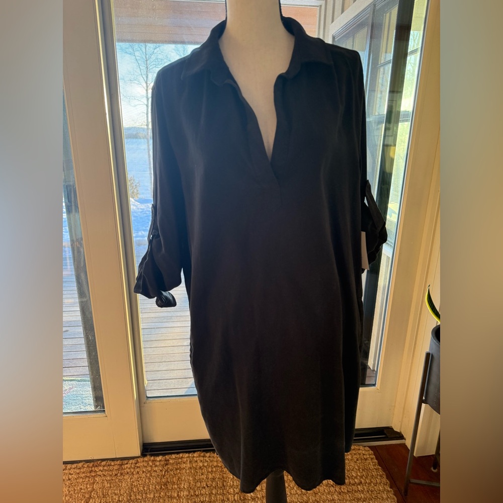 bella dahl black shift dress with 3/4 sleeves & v back. NBW w/tags!